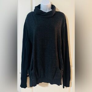 Express Men's Dark Gray and Black Color Block Turtleneck Sweater